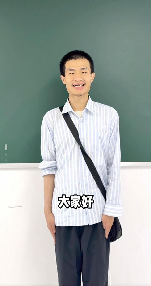 着名牙医3年前曾提醒韦东奕保护
牙齿，堂姐最新发声：已带他去过病院
，请放心