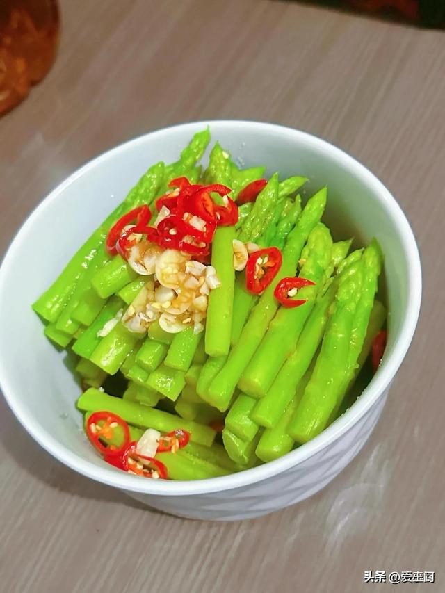 入夏之后，保举孩子常吃这6种“养肺蔬菜”，滋润肺部，去除燥气