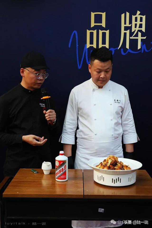 泉州海桐里：米其林与黑珍珠厨师联袂
，除了簪花冻蟹，还随处惊喜