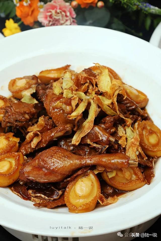 泉州海桐里：米其林与黑珍珠厨师联袂
，除了簪花冻蟹，还随处惊喜