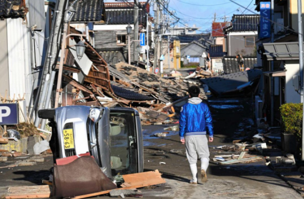 日本遭遇灭国危机？三天之内两场地震！竟还贪图1.25亿人移平易
近
中国