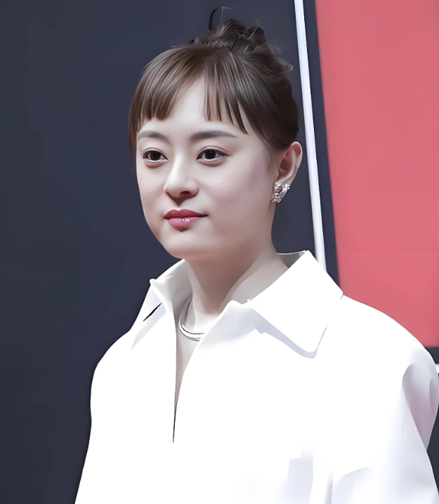被传“全家
移民”5天后，孙俪发长文亮相！郭德纲的话得到
了应验