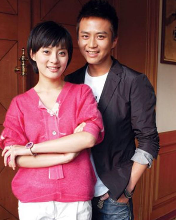 被传“全家
移民”5天后，孙俪发长文亮相！郭德纲的话得到
了应验
