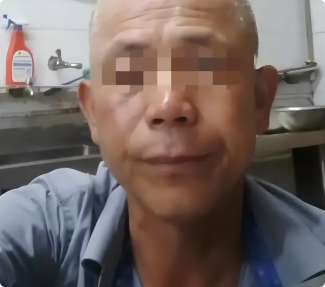 5人围殴旅客
后续：打人老板“底裤”被扒，同行曝内幕，官方出手