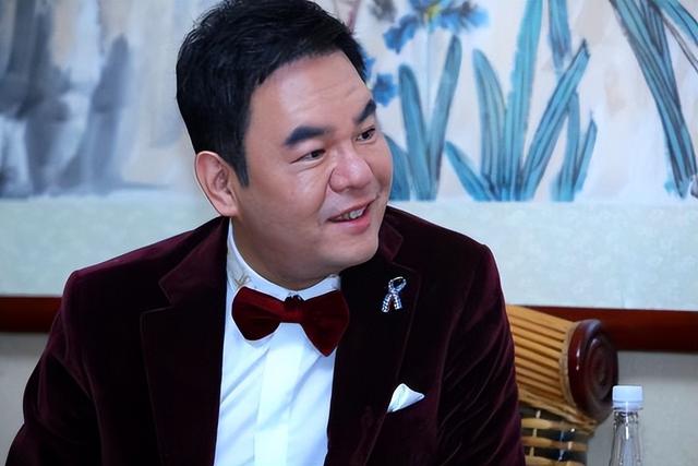 卷走200亿，干倒8000名富豪，“广东第一平易近
企”竟是惊天圈套
？