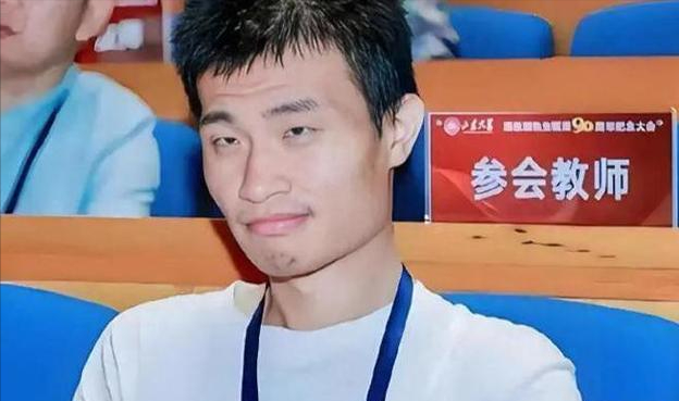 高考刚竣事，社会就出现三年夜
“反常”征象，前两个令人感到担忧！