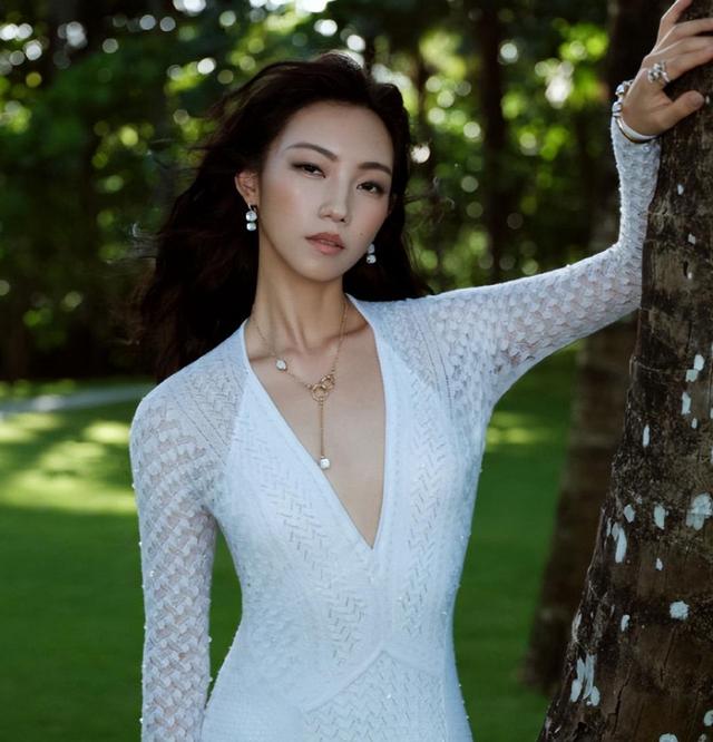 全网喊话"封杀"？看了张桂梅高考动态，才懂那尔那茜为何不被原谅