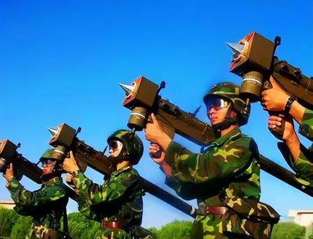 好消息
：中国防空导弹再次击落战机！坏消息
：被击落的是中国战机