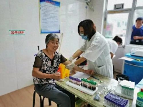 玉米是血脂“杀手”？大夫劝告

：如果不想血脂飙升，这3物要多吃