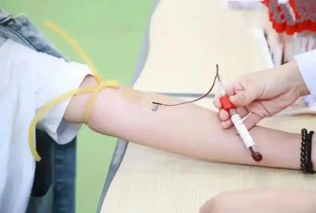 玉米是血脂“杀手”？大夫劝告

：如果不想血脂飙升，这3物要多吃