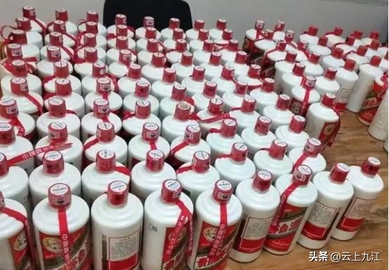 618临近，1499茅台被抢购一空！一天卖出6个亿！23万人在线预约