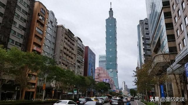 中法通话后，法国一架专机背信窜台，中国的恼怒
马克龙蒙受不来