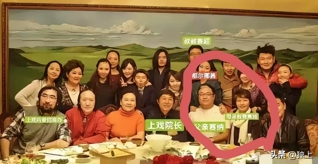 女星“特权”变乱大反转！权威媒体无一发声，背后真相更毁人三观