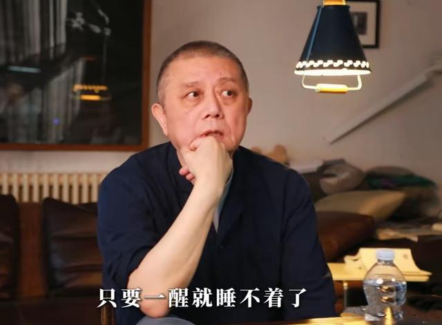 66岁王朔自曝疾病缠身，晚年和猫一路
生活，女儿担忧
他逝世
家里