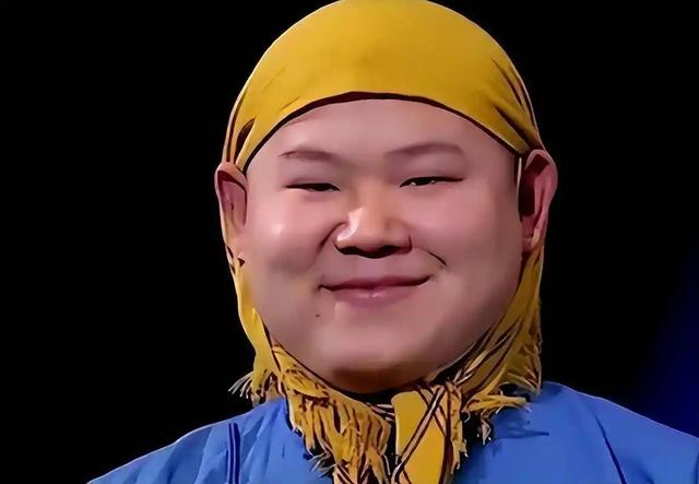 吃相丢脸！疯狂捞金后名声扫地的岳云鹏，果真被郭德纲的话说中