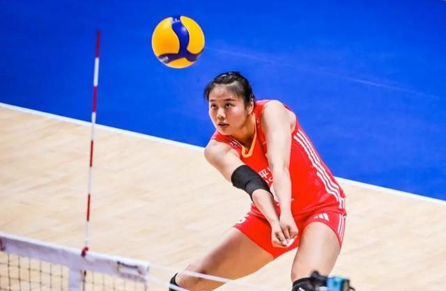 中国女排遭重创！队长龚翔宇出走美国，名记曝将不再为国出战奥运