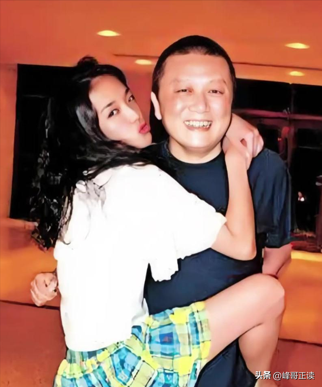 67岁王朔谈近况：只能逝世
在北京，但女儿不让逝世
屋里，怕房子欠好卖