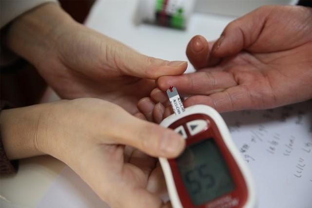 出汗是血糖最好的反馈！提示：出汗若涌现
3异常，多是糖尿病症状