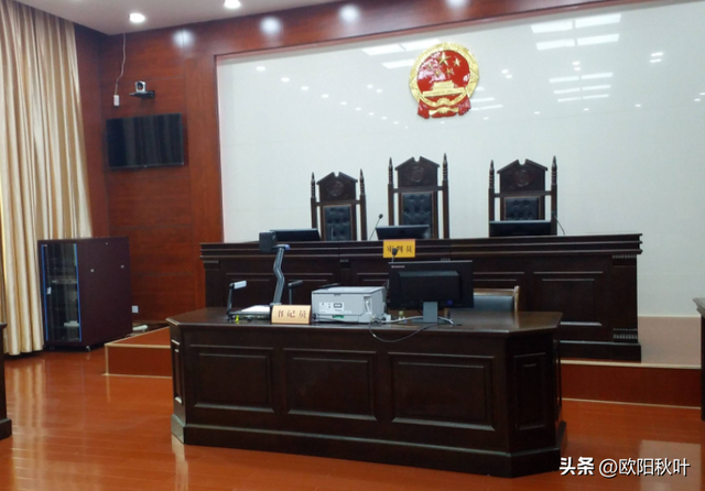 突发！深圳河流惊现大年夜

批
现金，路人捡走几十万，警方参与原因曝光