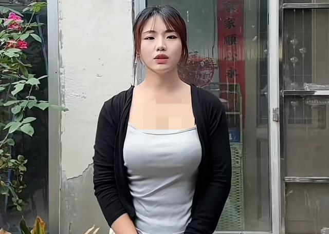 29岁女业主维权，身材火爆劳绩16W粉丝，网友请求
其丈夫不许碰她