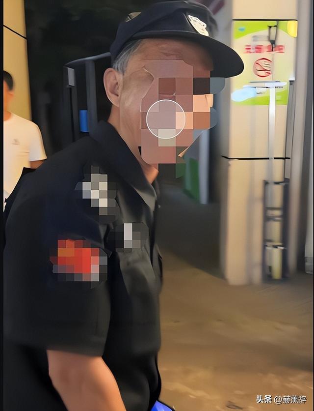 反转！14岁男孩被保安围殴后续，真相曝光，不简朴，家长拒绝调度
