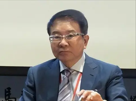 马英九刚启程，民进党年夜
佬已到北京；这一次，赖清德想拦都拦不住