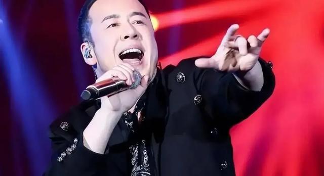 收手吧！杨坤窜改红色歌曲遭痛批后续:8年前改编！获审核通过！