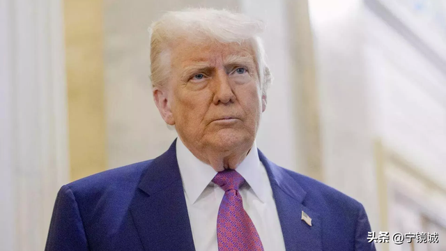 待了不到一天，G7峰会特朗普3次提及中国，临走前丢下一句话
