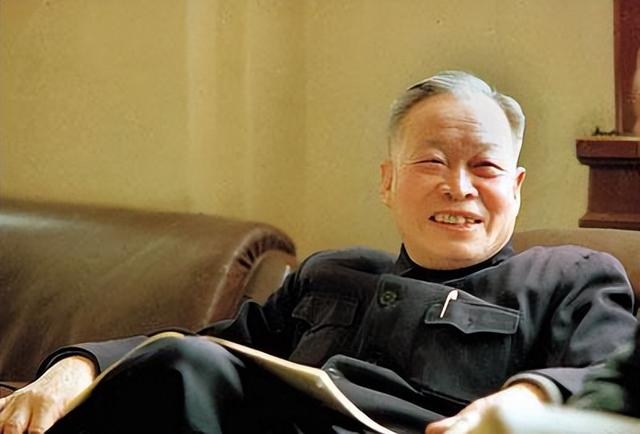 一夜之间伊朗顶尖核科学家被斩首，如今才知，中国昔时
做的多精确