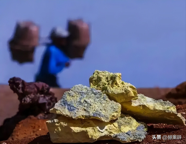 特朗普得到稀土后，对华关税不降了，中方对美国，只提了一个请求
