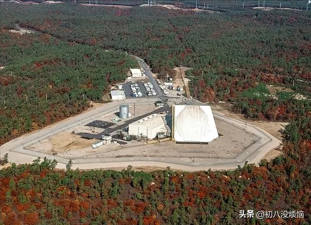 中美俄雷达差距断崖：美预警5550公里，俄6000公里，中国令人意外