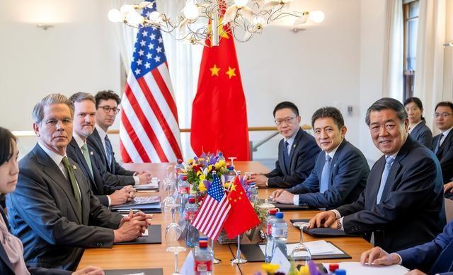 特朗普愉快
早了，稀土最紧张的一个关卡，怎么谈中方都不放行