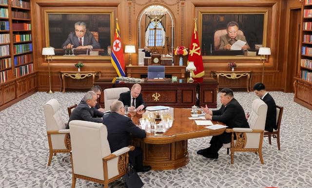 金正恩手一挥，再给俄6000兵，接下来普京的利用，整个欧洲要看懵