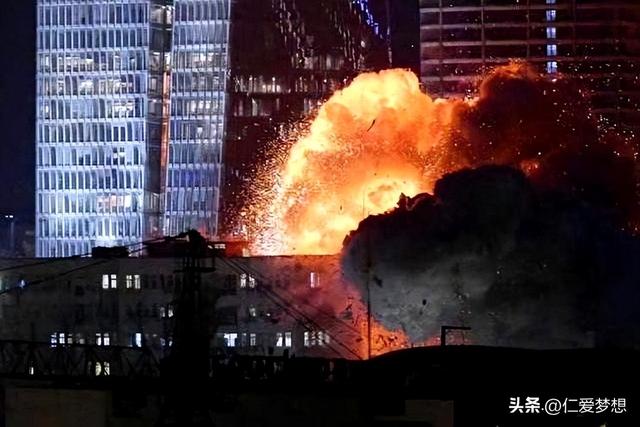 伊朗迎来强援，以方贫苦年夜
了，特朗普亮相：不许对哈梅内伊动手