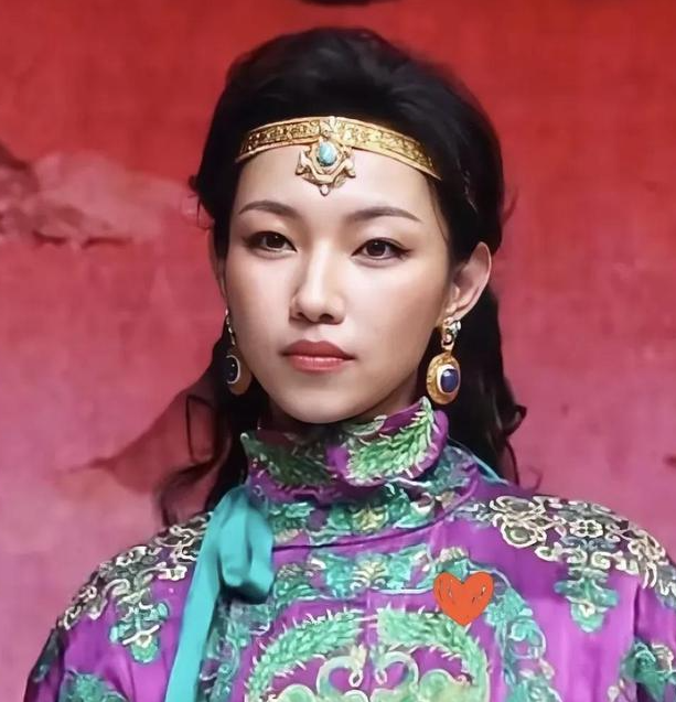 央视官媒统统脱手！此次
，那尔那茜丢掉的不止体面，雷佳音说对了