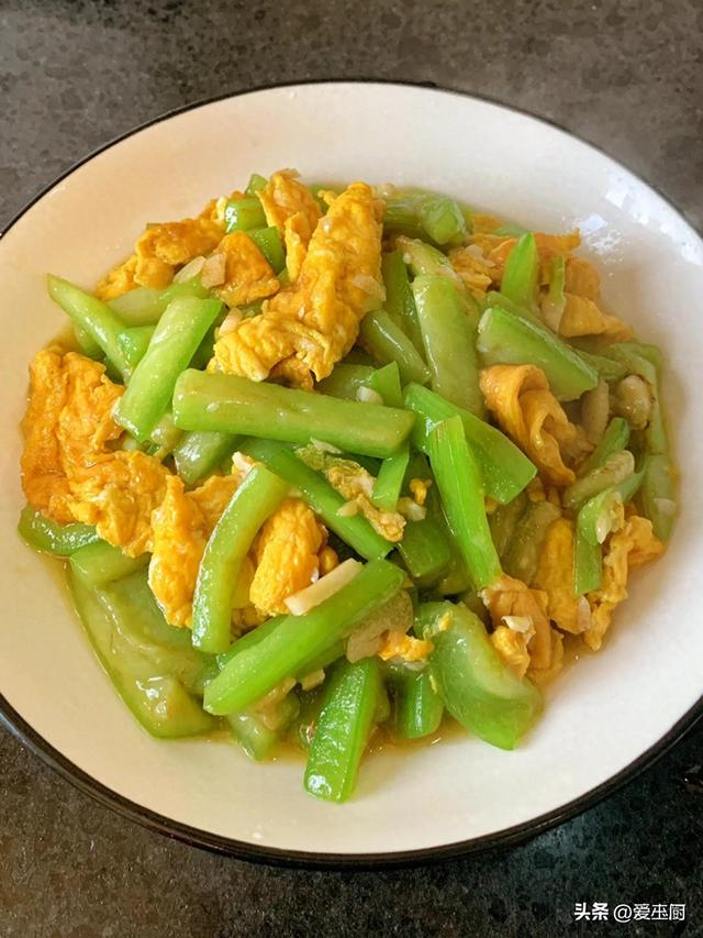 这菜夏日要多吃，一清热，二抗炎，三去湿，四通便，鲜脆爽口