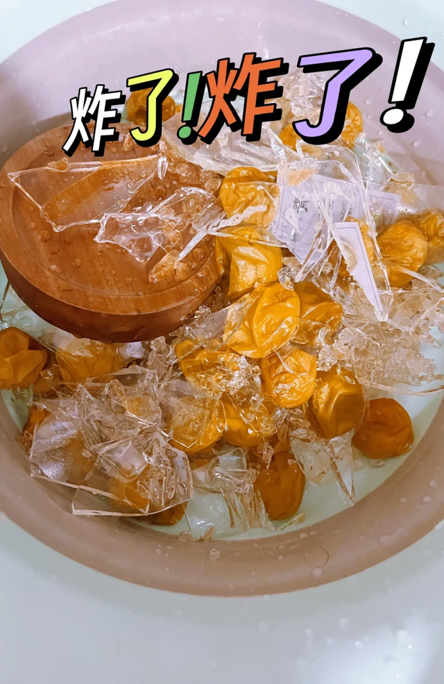 这 4 种东西
放冰箱，堪比炸弹！大家确定
要留意啊啊啊