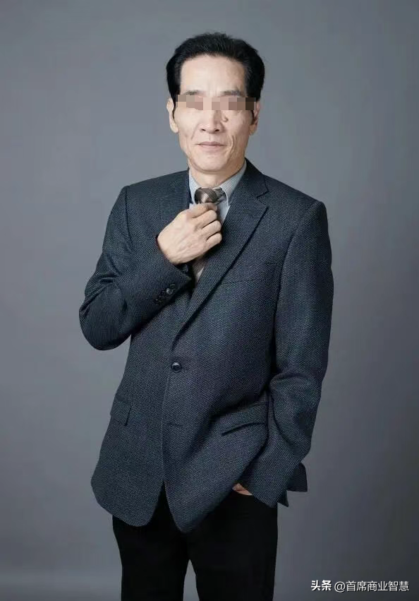 又一巨子
倒了！虚增99%营收，6年造假14.65亿，近万股夷易近
彻夜
无眠