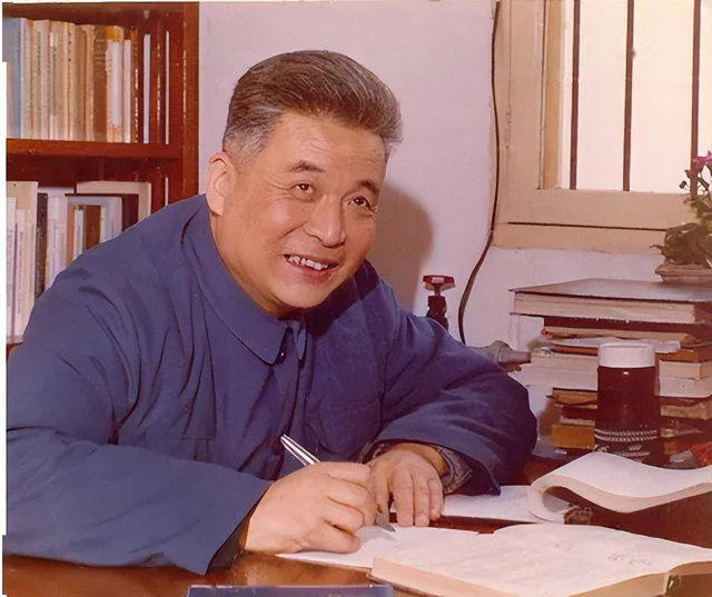 一夜之间伊朗顶尖核科学家被斩首，现在才知，中国当年做的多精确
