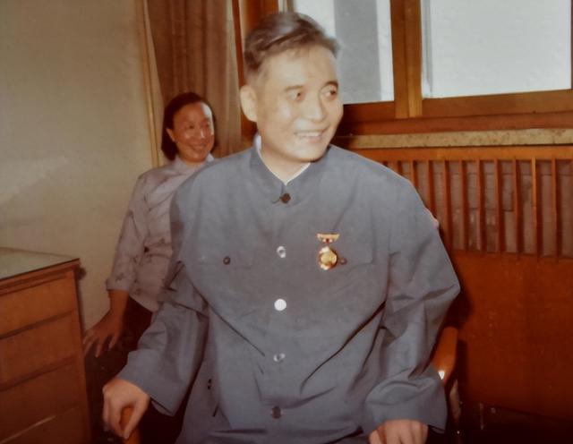 一夜之间伊朗精尖核科学家被斩首，如今才知，中国昔时
做的多正确