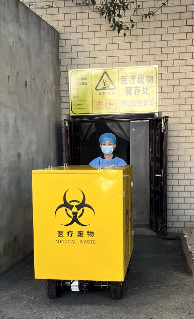 北京旅馆HIV试纸后续：满是人血两条杠！客人紧急就医，细节曝光