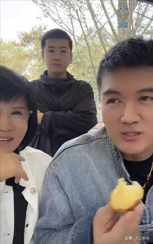 落空
才理解
珍惜！杨子仳离后想起前妻的好，儿子回上海才知道陪伴