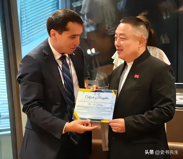 正式任职！刘国梁远赴美国纽约，团结国揭橥

，中国乒乓迎来新高度