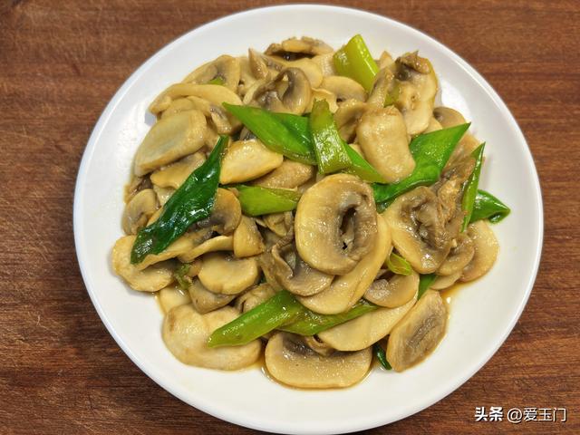 “夏补钾，体不乏”，炎天多吃这5道高钾菜，腿脚有劲，精力足！