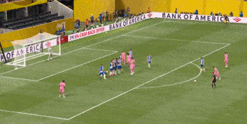 2-0，2-1！世俱杯猖狂
1夜！南美7战不败，迈阿密首胜，梅西创汗青