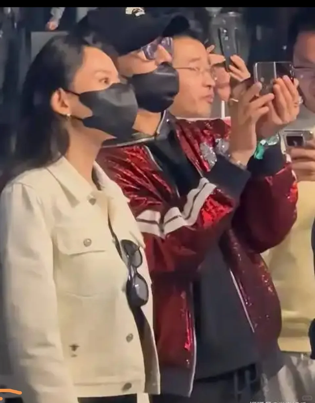 汪峰牵手宁静后，森林北批评区沦陷，她仅用一个举动，表明白立场
