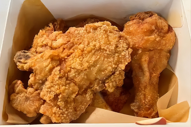 医生告诫：一旦确诊脂肪肝，这6种食物
必须
戒失落
，避免肝脏再受损
