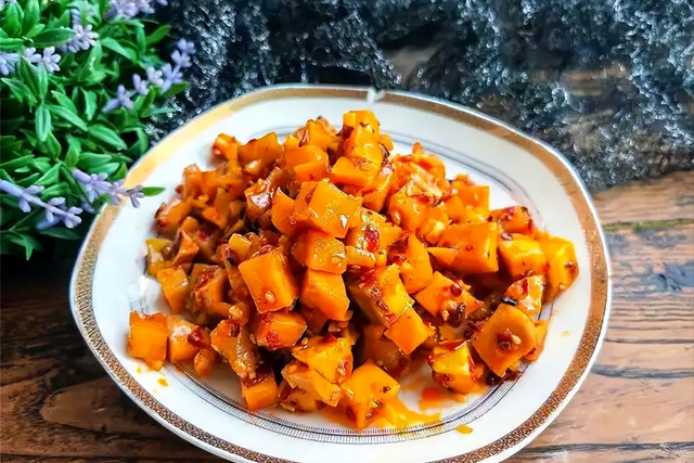医生告诫：一旦确诊脂肪肝，这6种食物
必须
戒失落
，避免肝脏再受损