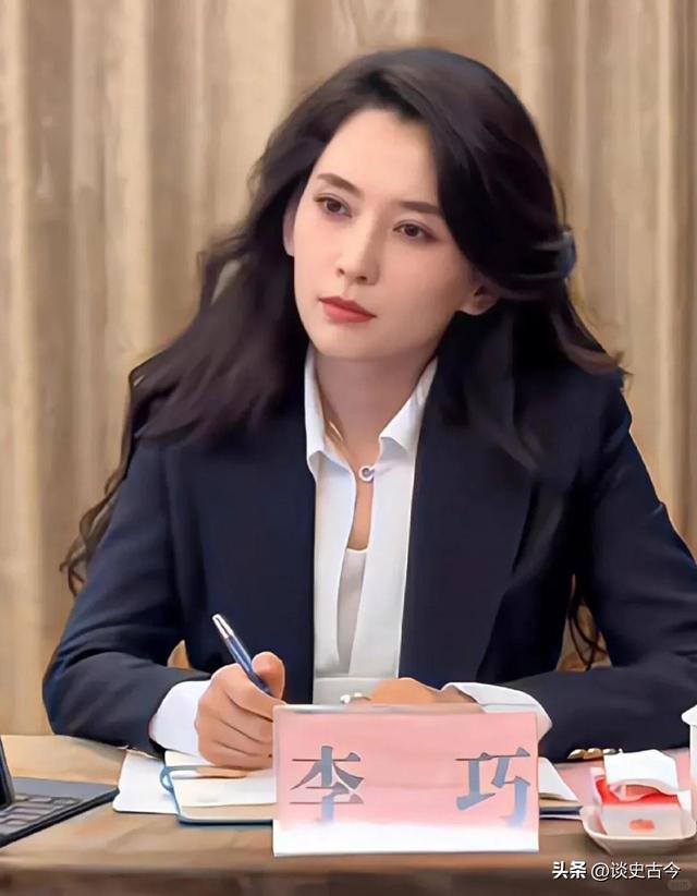 汪峰牵手宁静后，最恶心的一幕涌现
了，丛林北的批评区彻底陷落！