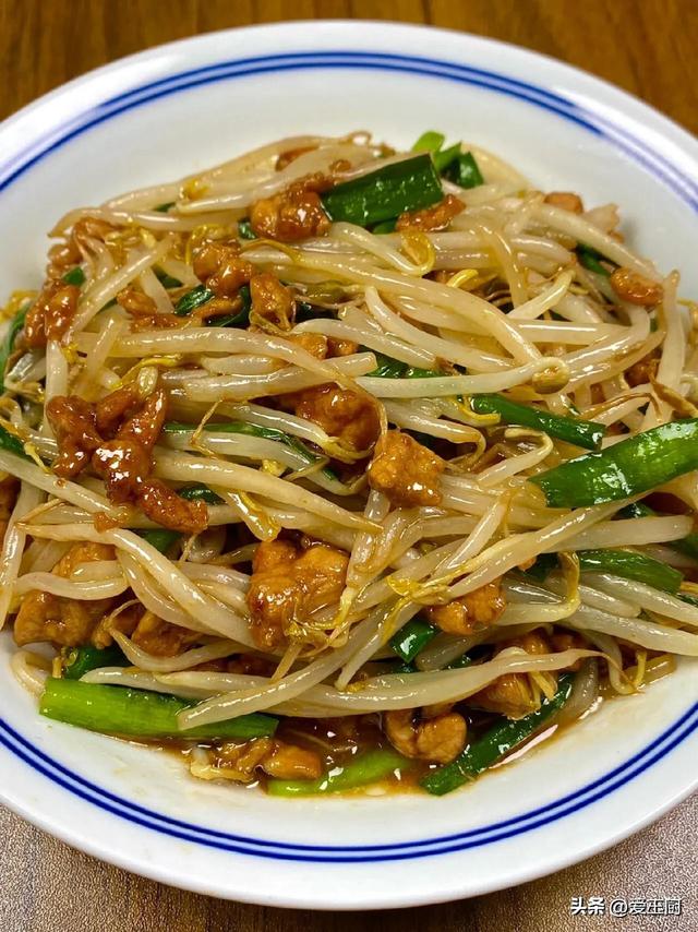即将夏至火气旺，4道蔬菜建议多吃，补充
维生素，润燥又去火